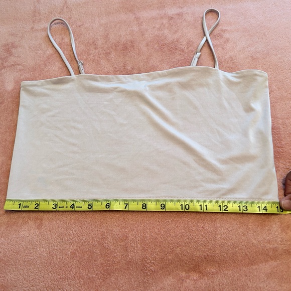 NWOT Express Body Contour Pink Crop Top - Picture 5 of 6